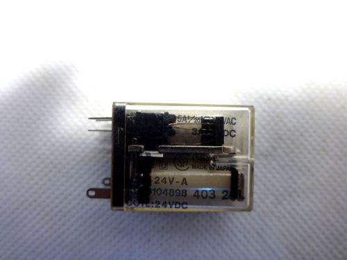 AROMAT LOT OF 3  3A28VDC 24V RELAY