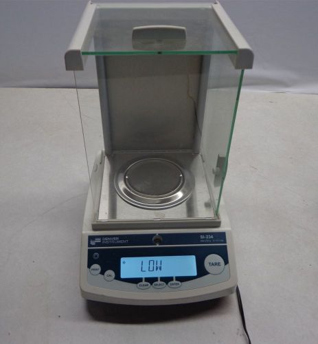 Denver Instrument SI-234 Balance Scale  Location B-1-2