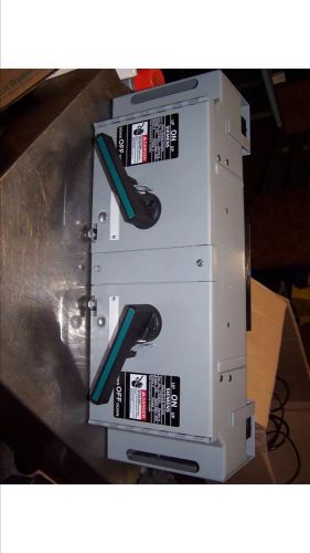 NEW SIEMENS 100 AMP FUSIBLE VACU-BREAK SWITCH V7E3633  3 POLE 600 VAC