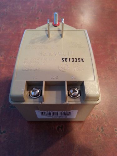 New Honeywell Security 16.5 Vac 40 Va Plug In Transformer Pn 1361