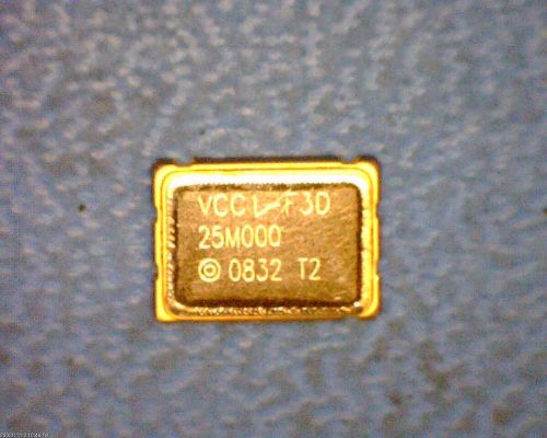 2-PCS SMD CRYSTAL OSCILLATOR 25MHZ 3.3V 50PF 4-PIN CSMD T/R VCC1-F3D-25M000