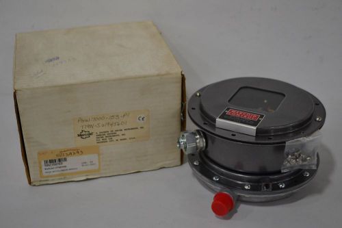 NEW MERCOID PGW-7000-153-P1 PRESSURE SWITCH 0-30IN-H2O 2-1/2 IN GAUGE D302402