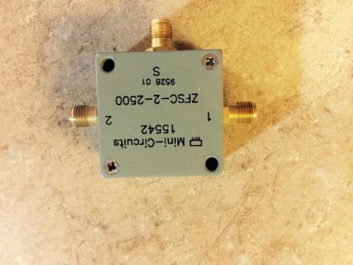 Mini Circuits ZFSC-2-2500 Splitter