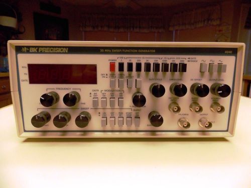 BK PRECISION MODEL 4040 - 20 MHz SWEEP / FUNCTION GENERATOR