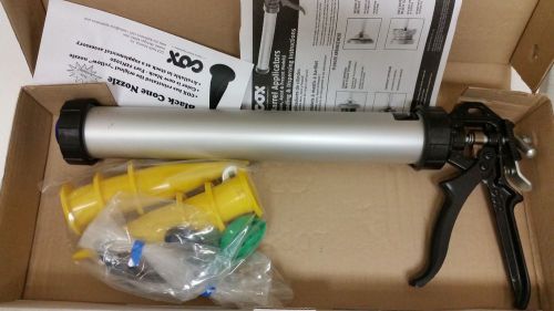 SAUSAGE CAULK GUN. New COX 51001 Avon 600 Sausage Applicator-20oz. Caulking Gun