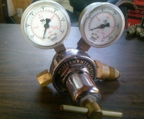 4,000 psi diaphram pressure regulator lifting air bags