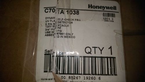 #148 Honeywell 7011a 1038 UV Flame Detector