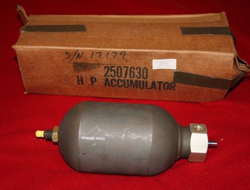 PARKER GREER 4&#034; 10001 3249561 HYDRAULIC BLADDER ACCUMULATOR 3249563 /N17179