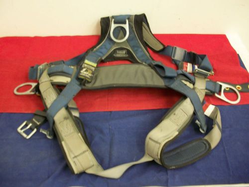 DBI SALA 1108501 HARNESS - ExoFit Construction Harness w/ Belt (Medium)