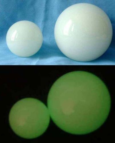 ACRYLIC BALL 1.250&#034; GLOW IN THE DARK  10 PCS  PHOSPHORESCENT GREEN 16202-5