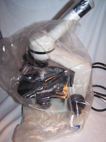 Eagle Microscope SM240 NIB Illuminated 4X - 40X