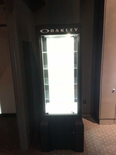 ****Oakley*** Black Display Case mega tower