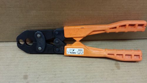 Shark bite 23251 pex pipe crimper 1/2&#034; &amp; 3/4&#034; used good condition for sale