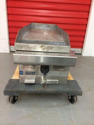 12&#034; Garland Flat Grill M12t-7