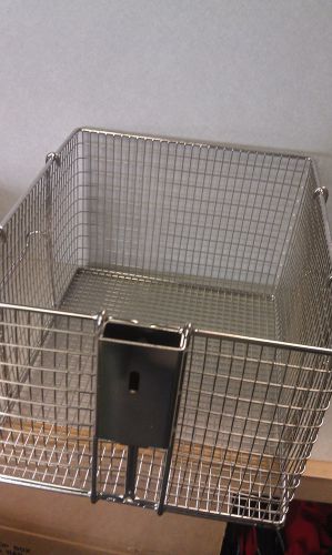 HENNY PENNY MODEL 600 GAS FRYER BASKET   (BRAND NEW)