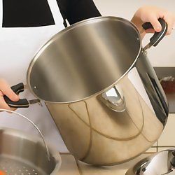 Precise Heat™ 24qt 12-Element &#039;&#039;Waterless&#039;&#039; Stockpot with Deep Steamer Basket