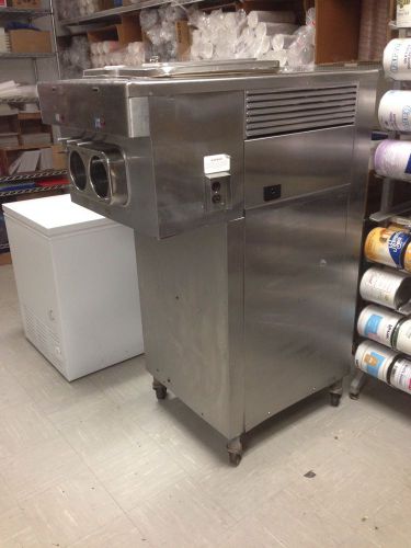 TAYLOR 771C -33 SOFT SERVE ICE CREAM / YOGURT MACHINE