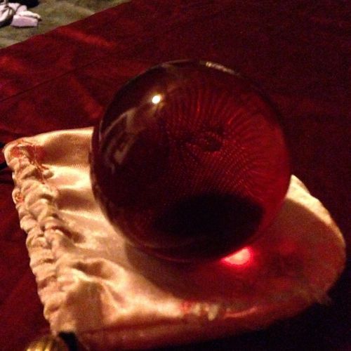 ACRYLIC BALL 3.5&#034; DARK RED/RED PLEXIGLASS SPHERE Contact Play