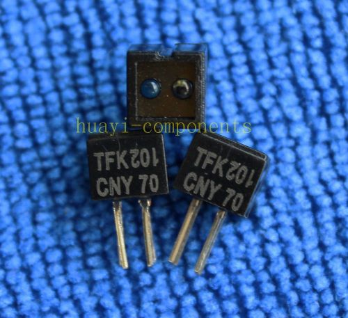 2pcs CNY70 Reflective Optical Sensor with Transistor output Vishay NEW