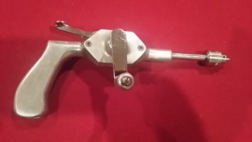 Saemann Manual Hand Crank Bone Drill with Jacob Chuck  USED