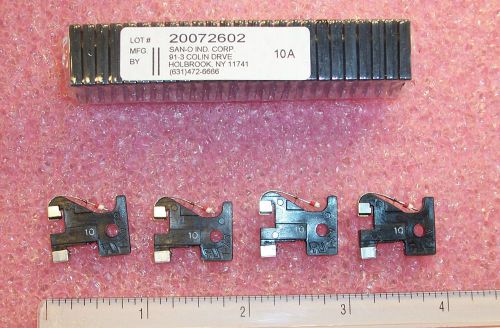 QTY (100) AX1B-10A SOC 10A 125V ALARM INDICATOR FUSE GMT-10A TYPE