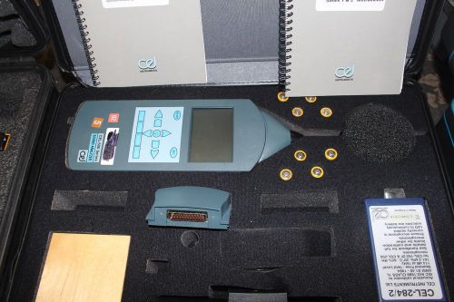 CEL 500 SOUND ANALYZER W/ CEL-500 MODULE CEL-284/2 CALIBRATOR