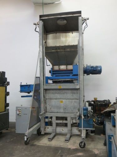 Shred-tech 2-shaft waste material shredder - used - am11138 for sale