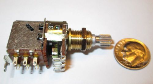 500K OHM AUDIO TAPER  BOURNS POTENTIOMETER KNURLED SHAFT W/PUSH-PULL SWITCH  NOS