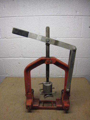 Q-TEK MODEL 23 SADDLE TYPE PIPE FUSION MACHINE SIZE 1-1/4&#034; TO 2&#034; FREE SHIPPING