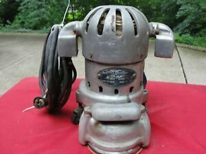 VINTAGE V-5 CLARKE FLOOR SANDER EDGER 3/4 HP 12,000 RPMS ESTATE FIND