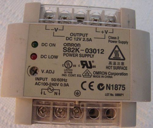 Omron S82K03012 Power Supply   DC 12V 2.5A