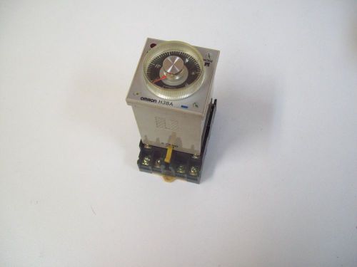 OMRON H3BA 0-10 SECOND TIMER W/ P2CF-11 11-PIN SOCKET - FREE SHIPPING!!!