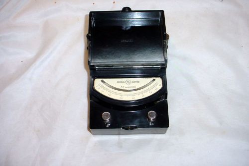 Vintage GE model 8AP10AAE2 5 Amp Meter - table top