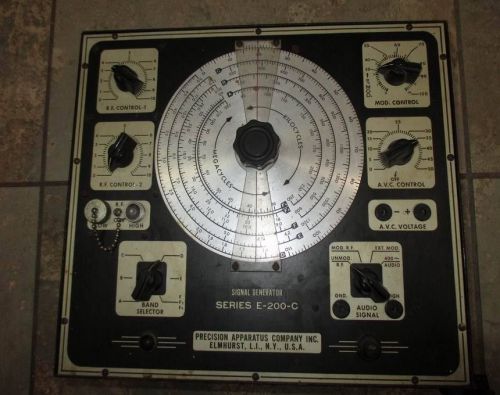 Precision Apparatus Vintage Precision RF Signal Generator Model Series E-200-C