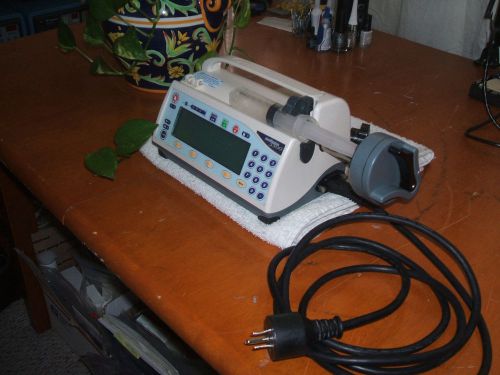 Medfusion 3500 syringe pump w/ pharm guard v5.0.0,clean, excellent  condition for sale