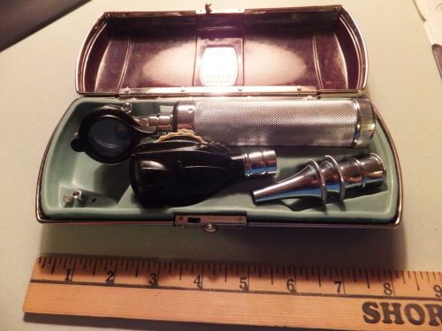 vtg 50s welch allyn otoscope ophthalmoscope set bakelite case WORKS