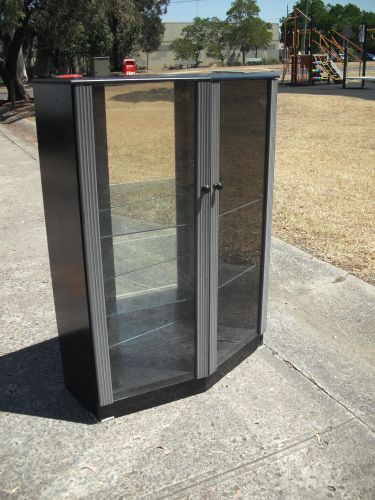 CLEAN MIRROR BACKED GLASS DISPLAY TROPHY CHINA DOLL TOY BLACK CABINET BOOKCASE