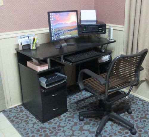 Techni mobili atua wood workstation computer desk for sale