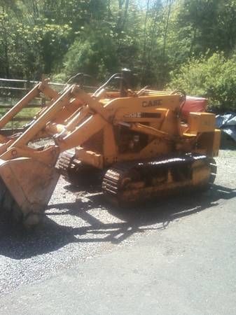 Front End Loader/Crawler 1968 CASE Model D-310G