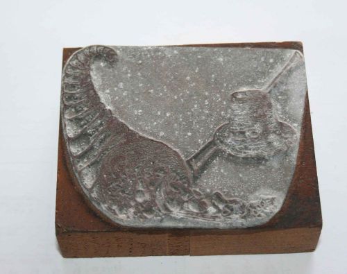 Vintage Printers Block Cornucopia Pilgrim&#039;s Hat