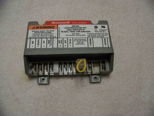 Honeywell S8610U1003 Intermittent Ignition Control Module (Used)