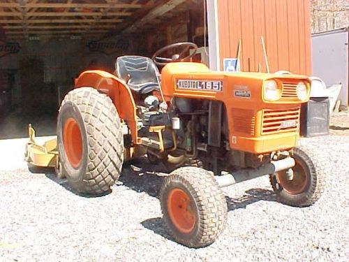 KUBOTA DIESEL FARM &amp; GARDEN TRACTOR &amp; 5&#039; FINISH MOWER 663 HOURS