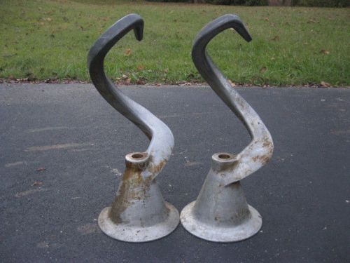 LOT OF 2   Hobart VML80EDB Dough Hook Heavy Duty Fits 80 Quart Hobart Mixer NICE