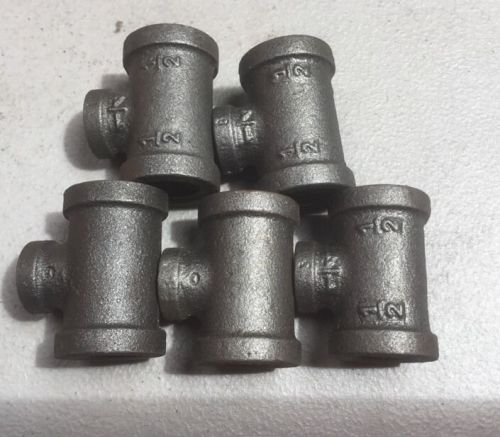 Lot Of 8). 1/2&#034; x 1/2&#034; x 1/4&#034; Black Reducing Tee Steel Gas Air (lot X25)