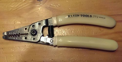 Klein Tools Hi-Viz Kurve Wire Stripper/Cutter - Solid &amp; Stranded Wire (11054GLW)