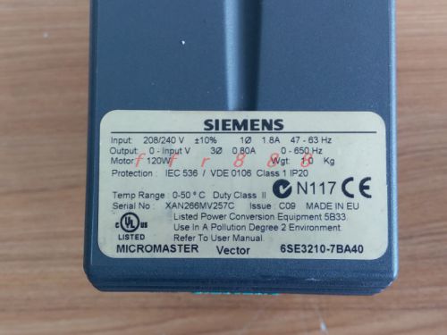 SIEMENS converter Drive 208V/240V 120W 6SE3210-7BA40 6SE 3210-7BA40 Used