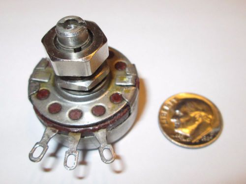 25K OHM 2 WATT POTENTIOMETER  1 PC  ALLEN-BRADLEY TYPE J  LOCKING - THREADED NOS