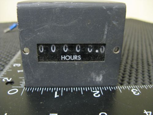ATC Elapsed Time Indicator With 000000 Hours ** No Label Or Indicated Voltage **