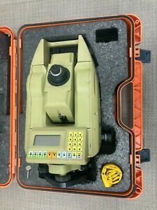 LEICA TOTAL STATION TC805L