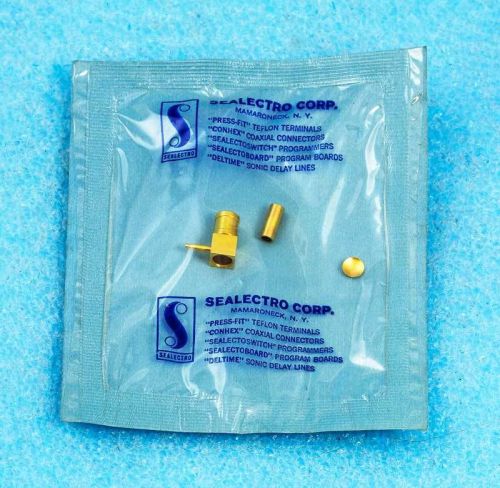 NEW SEALED Sealectro 51-028-0169 SMB Subminature RIGHT ANGLE PLUG